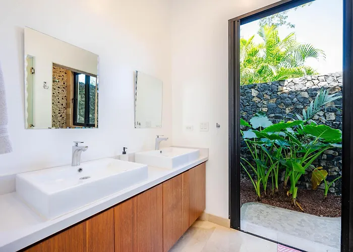 Private Pool Luxury Modern House - Free Golf Cart - Llama Del Bosque - Reserva Conchal Golf Villa Playa Conchal