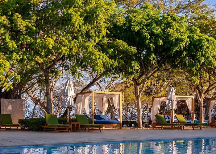 Private Pool Luxury Modern House - Free Golf Cart - Llama Del Bosque - Reserva Conchal Golf