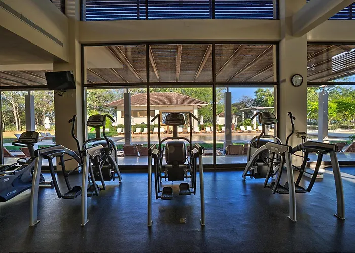 Private Pool Luxury Modern House - Free Golf Cart - Llama Del Bosque - Reserva Conchal Golf